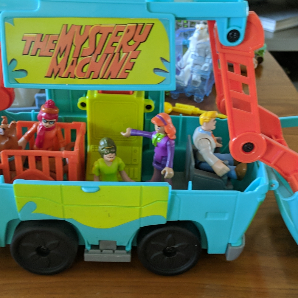 Fisher Price Imaginext Scooby Doo Mystery Machine